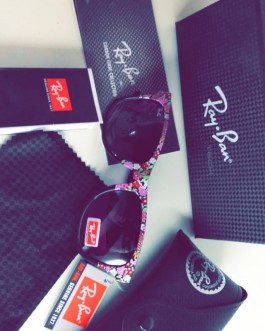 RAY-BAN